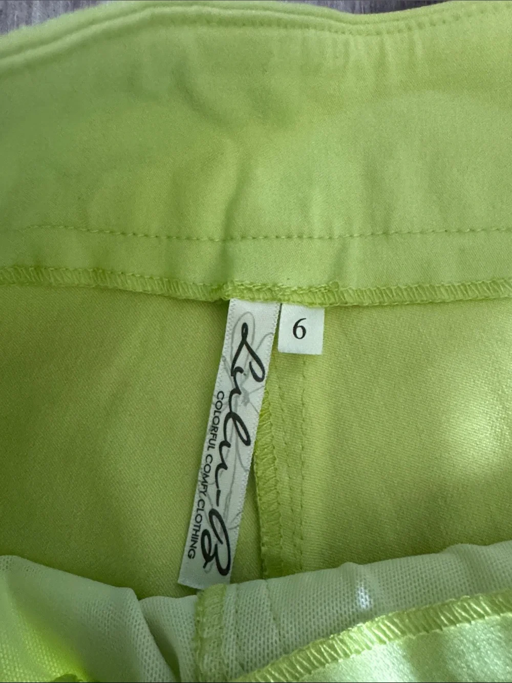 Lulu-B Bermuda shorts cropped pants neon yellow women’s resort wear 6 pull on
